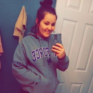 Meet your Posher, Miranda